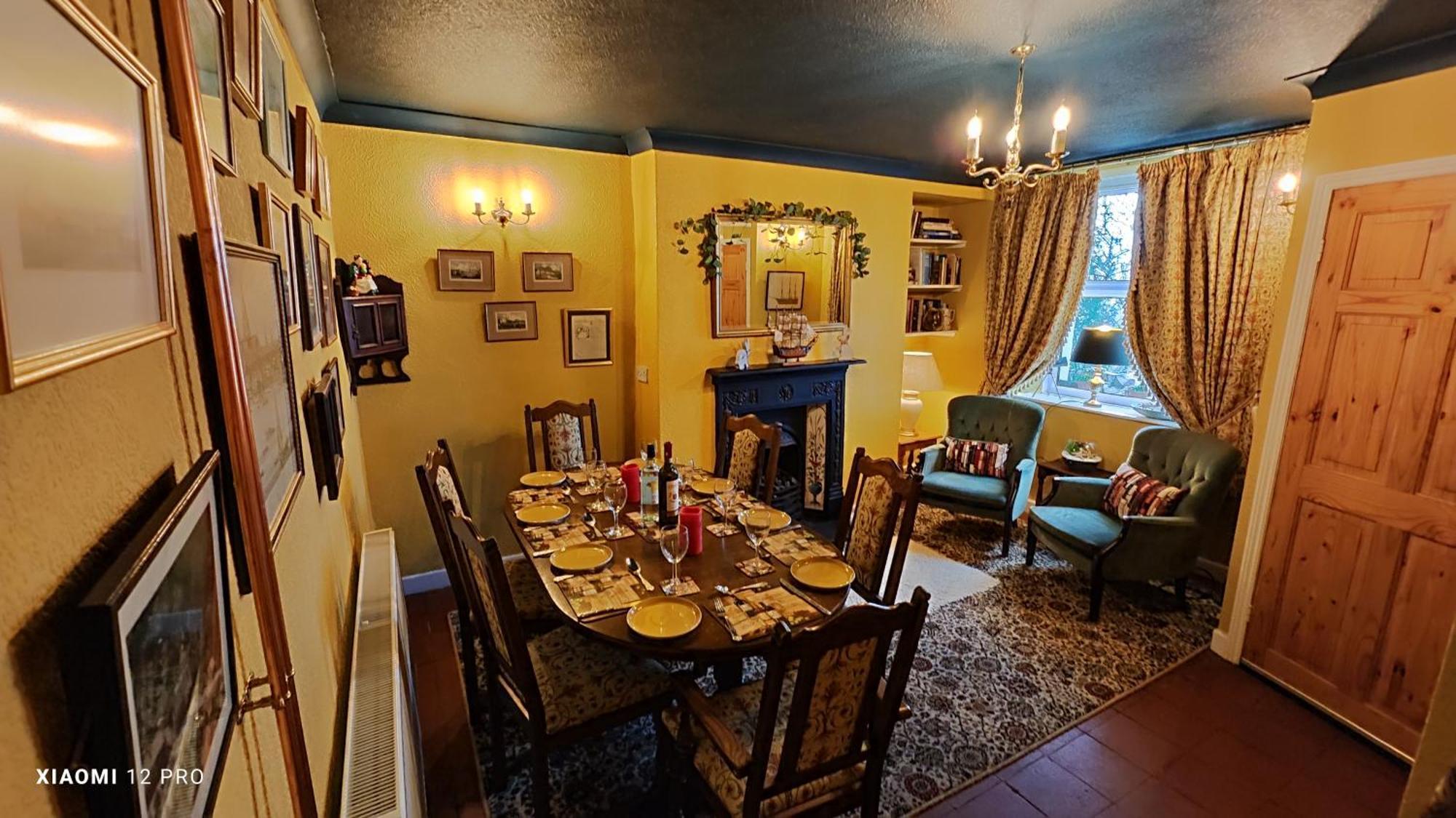 Fantastic Sea Views At Century'S Old Alma'S Cottage - Sleeps Up To 8 Guests Penmaenmawr Exterior photo